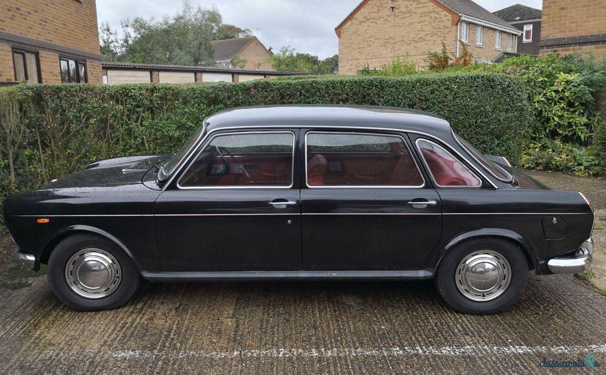 1970' Austin 1800 photo #2