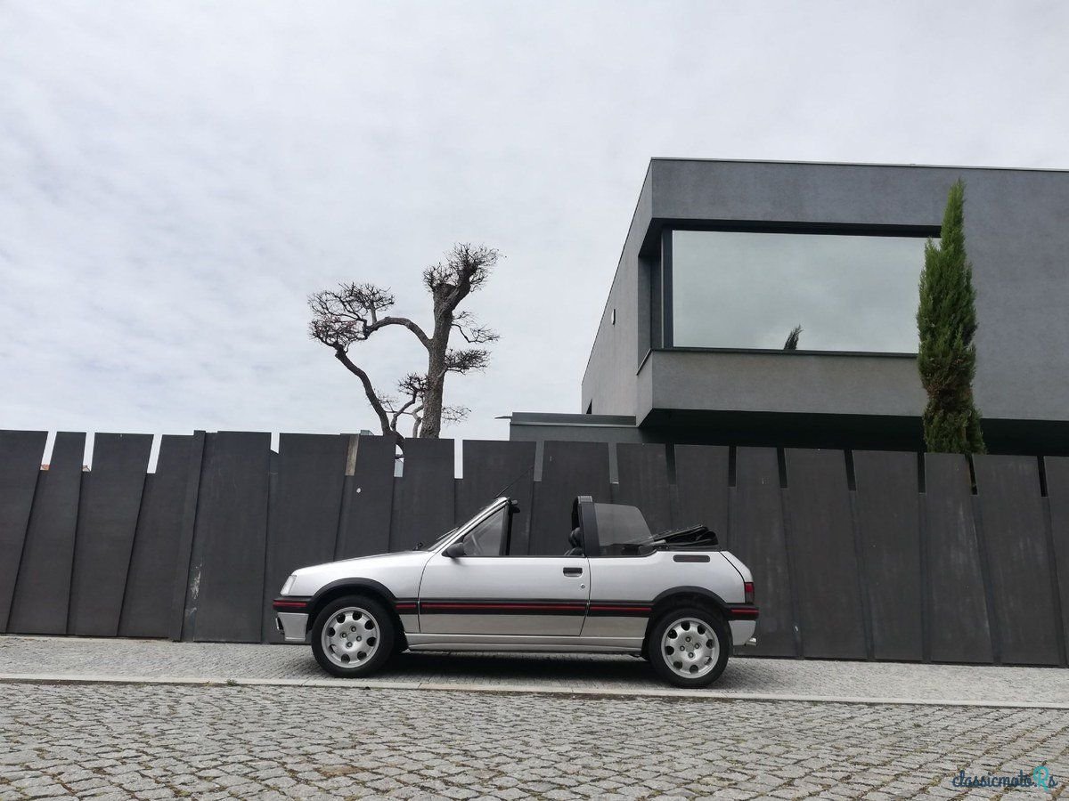 1989' Peugeot 205 photo #5