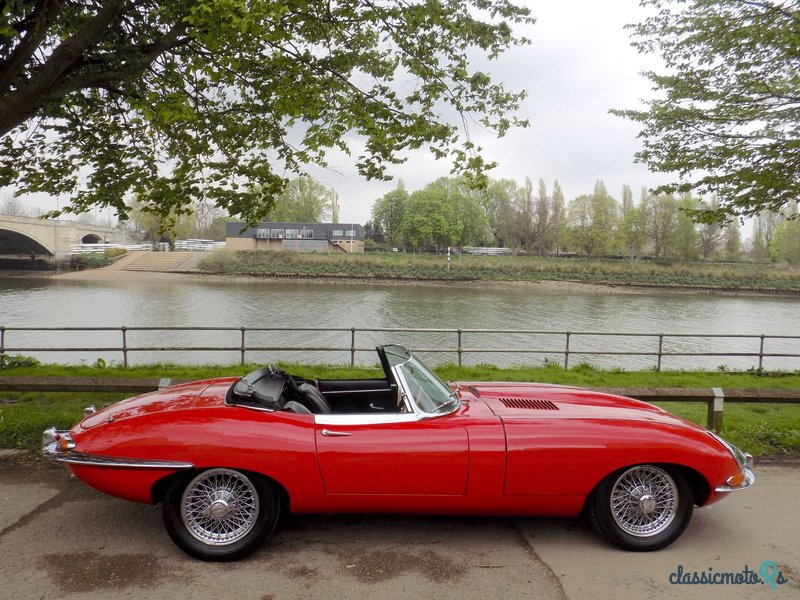 1967' Jaguar E-Type photo #5