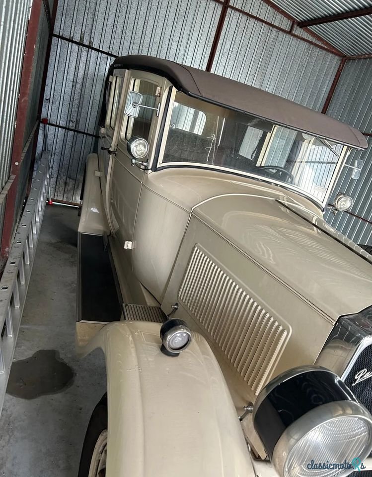 1927' Packard for sale. Poland