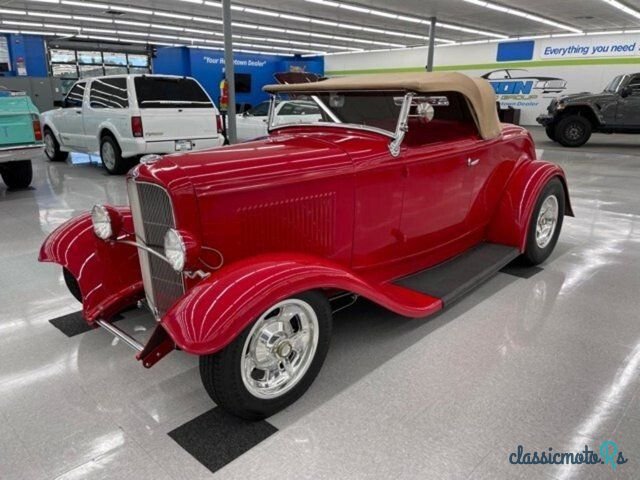 1932' Ford photo #4