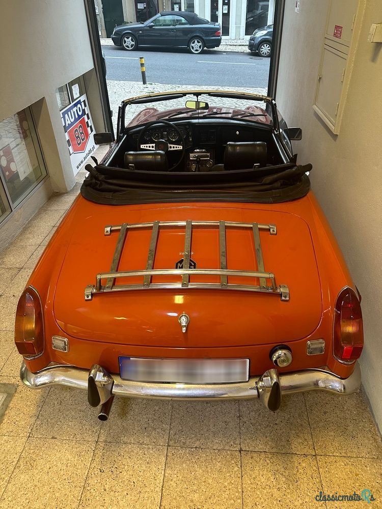 1971' MG MGB photo #4