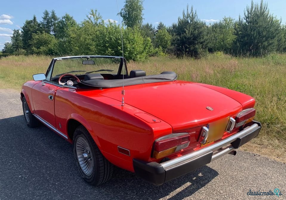 1979' Fiat 124 Spider photo #3