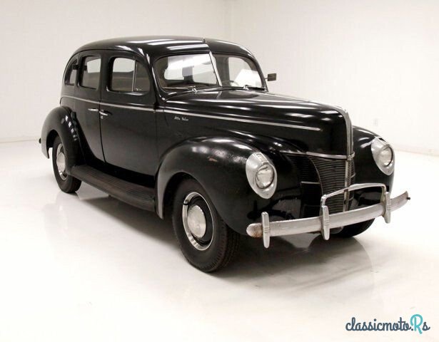 1940' Ford Deluxe photo #6