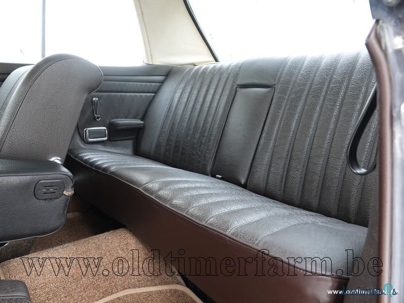 1969' Mercedes-Benz 250CE '69 CH1820 photo #5