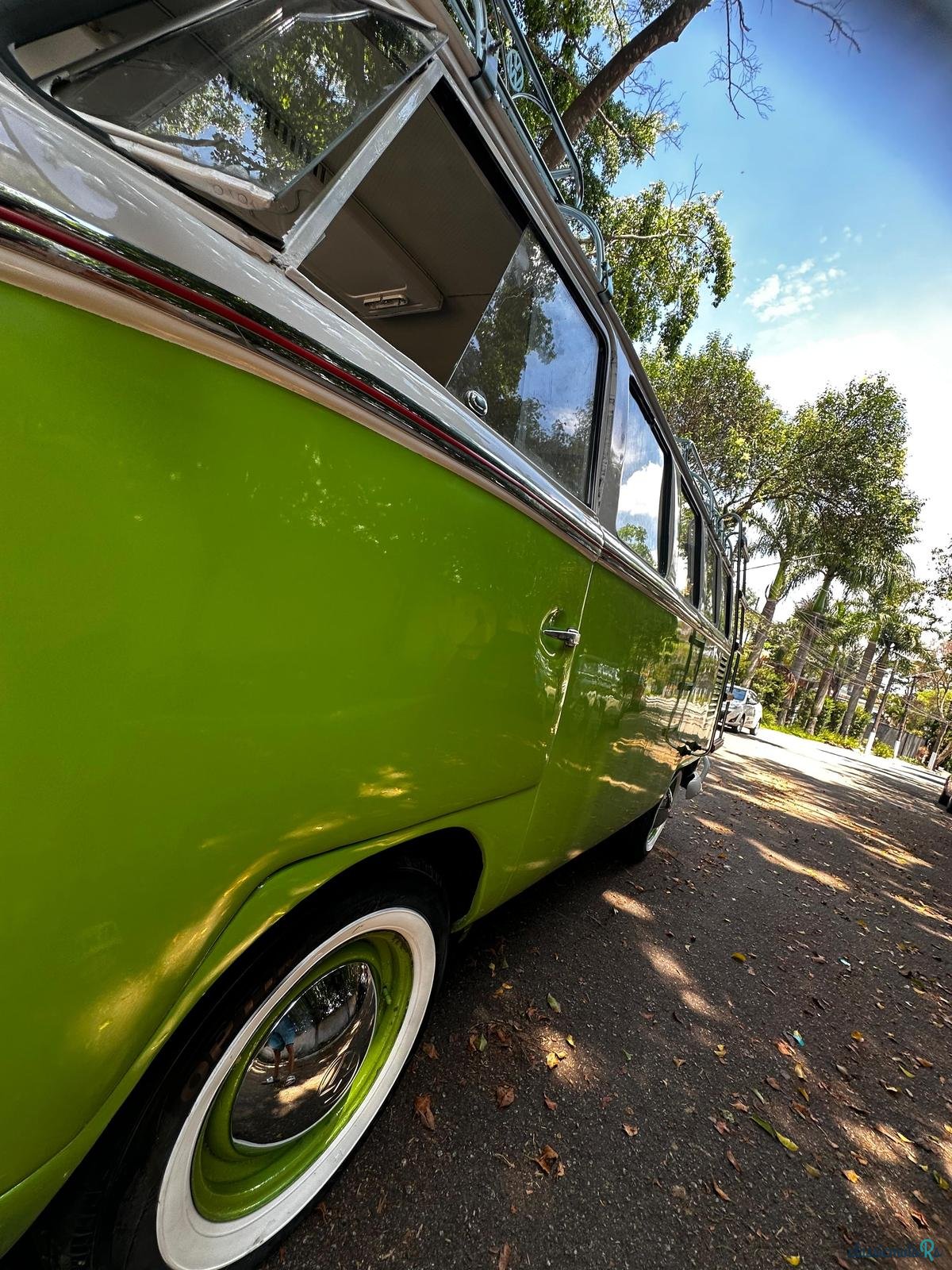 1974' Volkswagen T1 Splitwindow bus photo #2