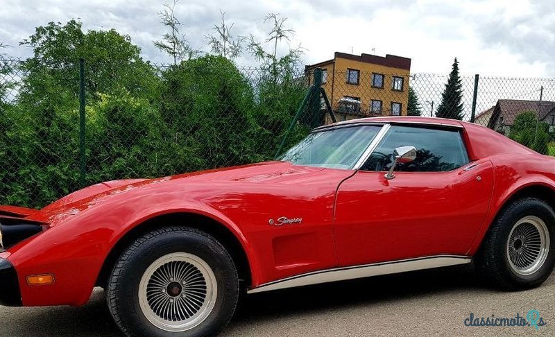 1976' Chevrolet Corvette photo #1