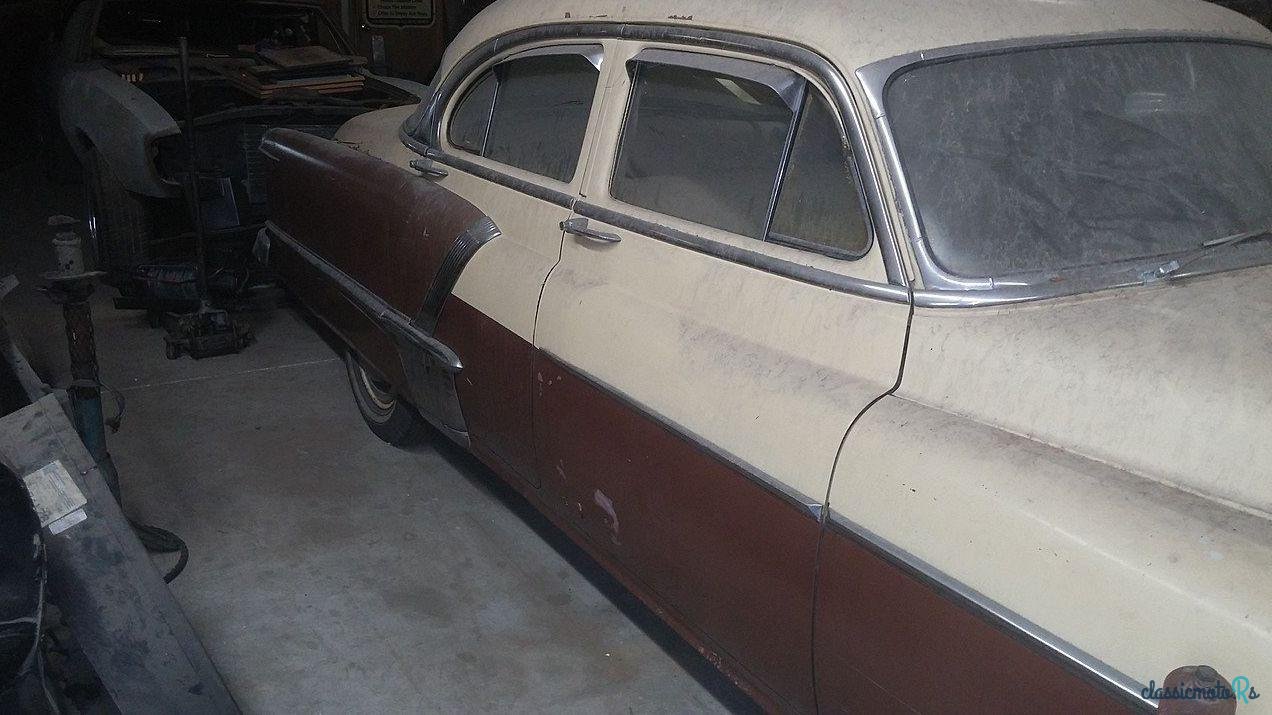 1952' Oldsmobile Ninety-Eight photo #1