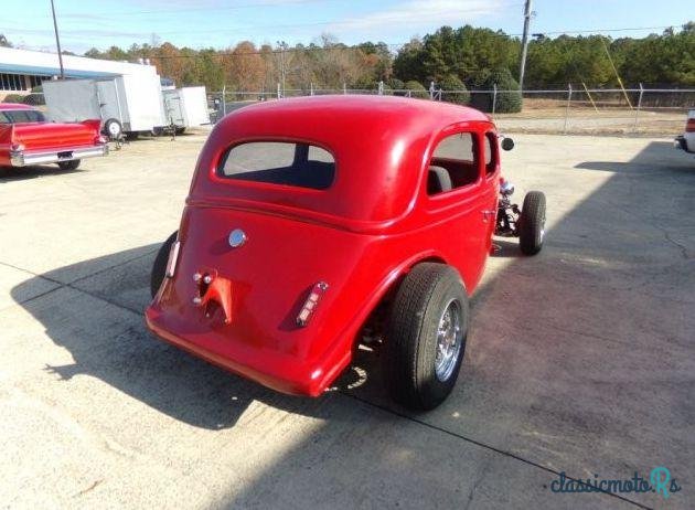 1937' Ford photo #3