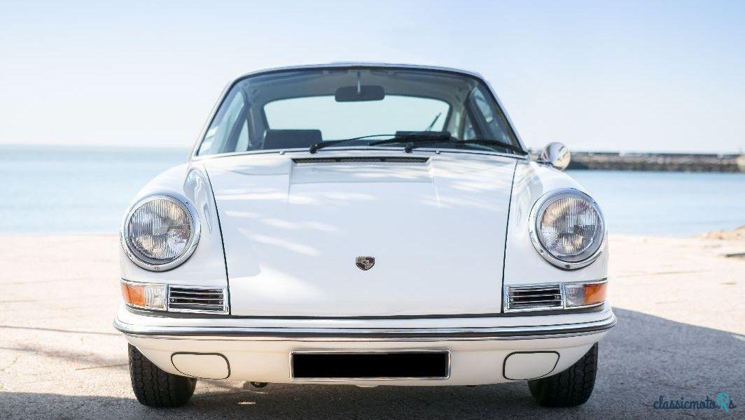 1968' Porsche 911 T 2.0  Swb Karmann photo #4