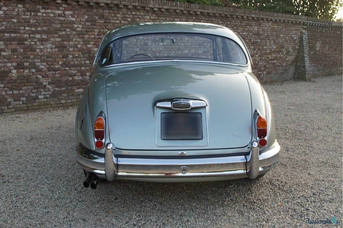 1964' Jaguar Mark II photo #6