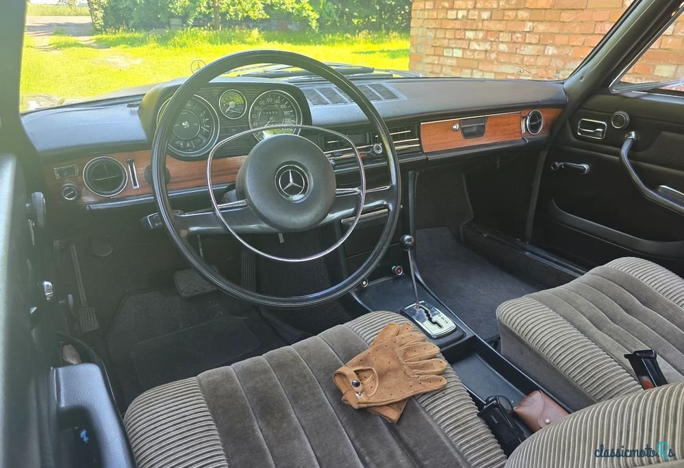 1972' Mercedes-Benz 280 photo #5