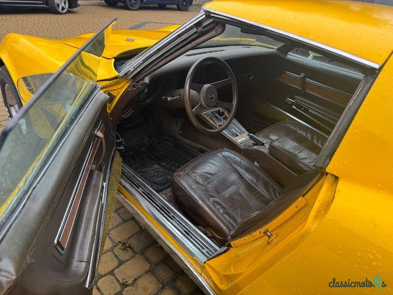 1976' Chevrolet Corvette photo #6