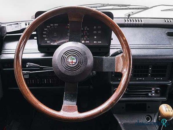 1983' Alfa Romeo 69 photo #2