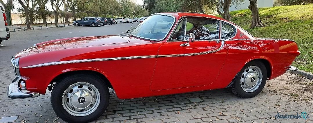 1965' Volvo P1800 photo #2