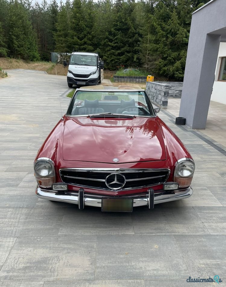 1970' Mercedes-Benz 280 photo #2