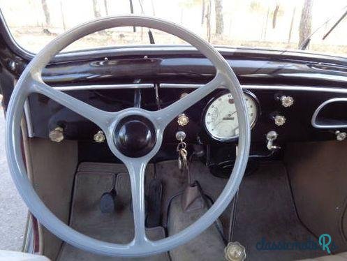 1948' Peugeot 202 photo #4