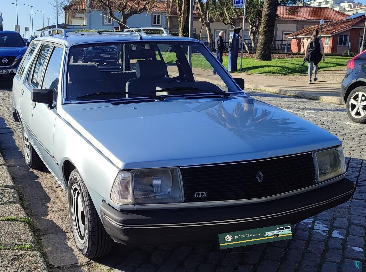1983' Renault 18 GTX Break photo #1