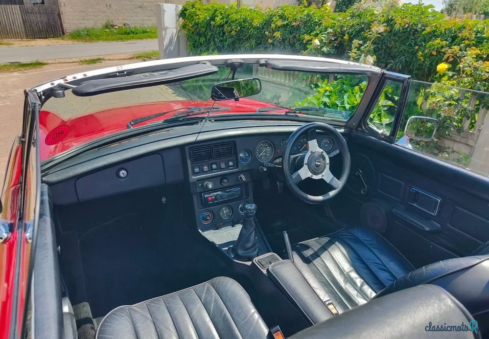 1977' MG MGB photo #5
