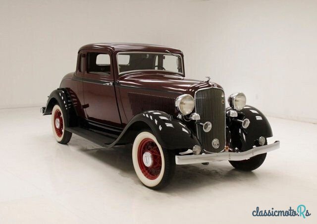1933' Plymouth Deluxe photo #2