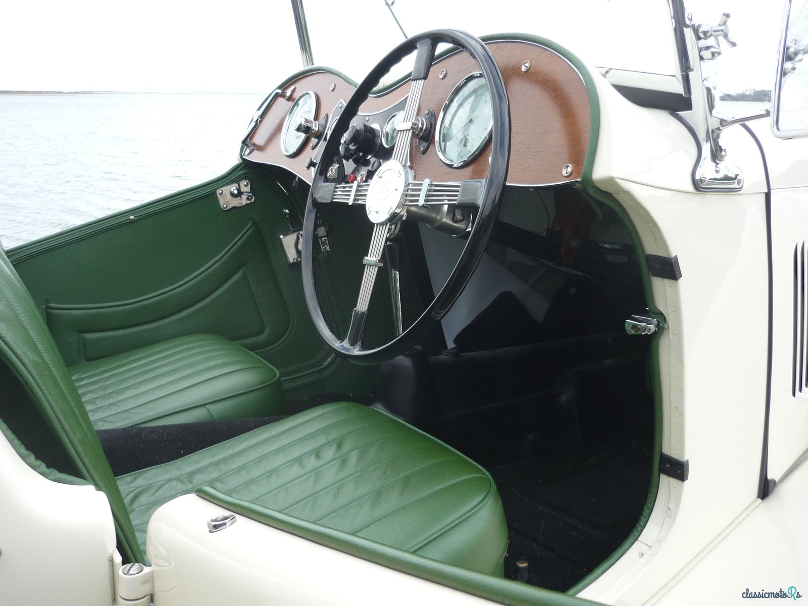 1947' MG TC photo #2