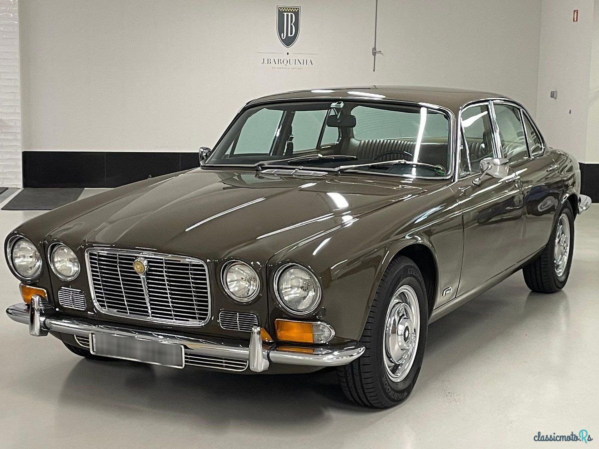 1972' Jaguar XJ photo #3