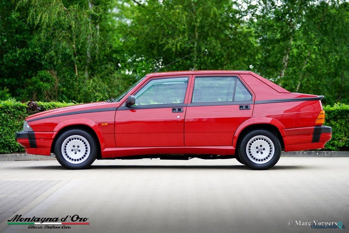 1988' Alfa Romeo 75 photo #2