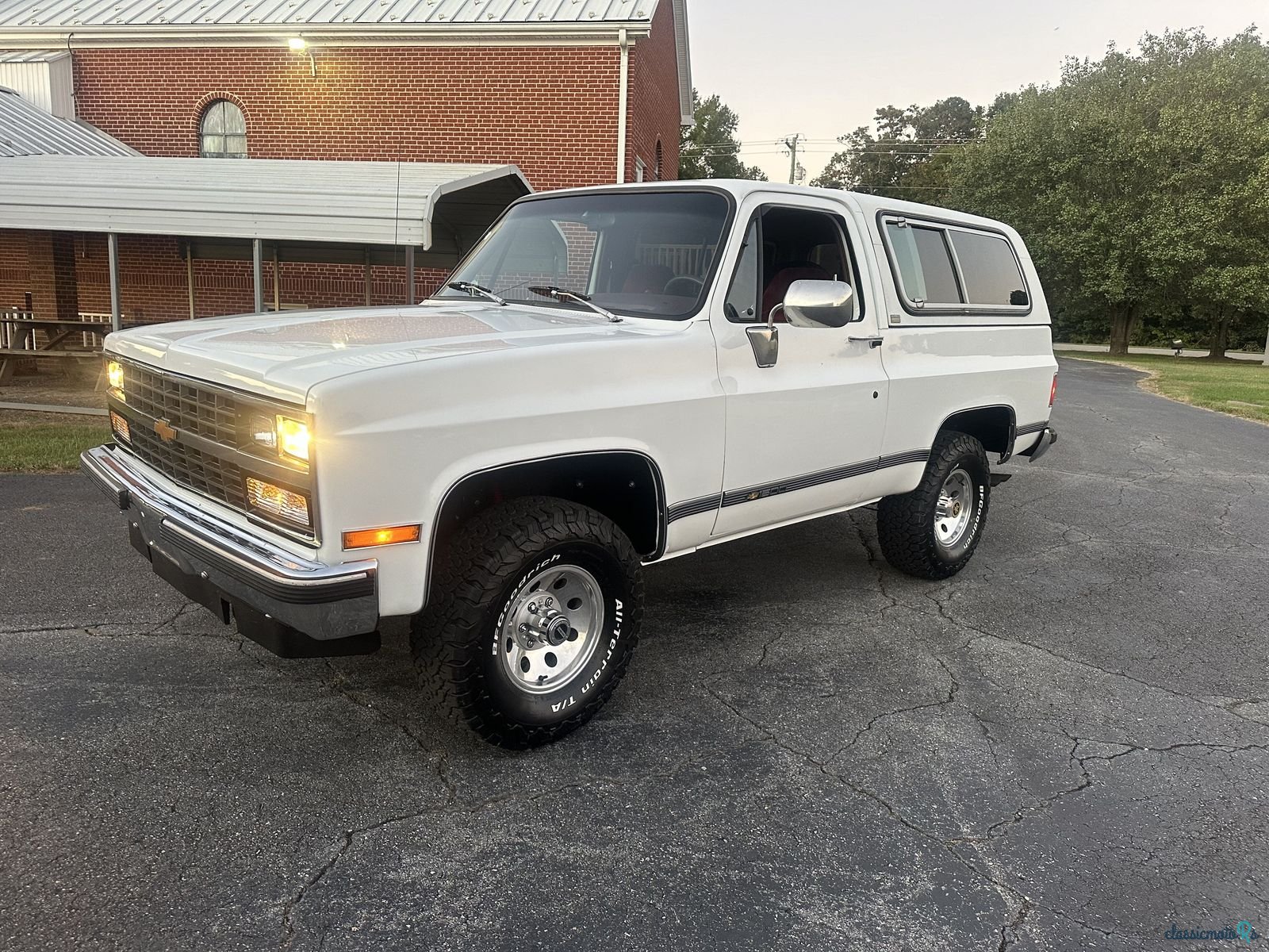 1989' Chevrolet Blazer photo #4