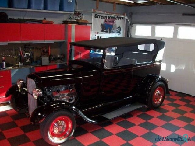 1928' Ford photo #5