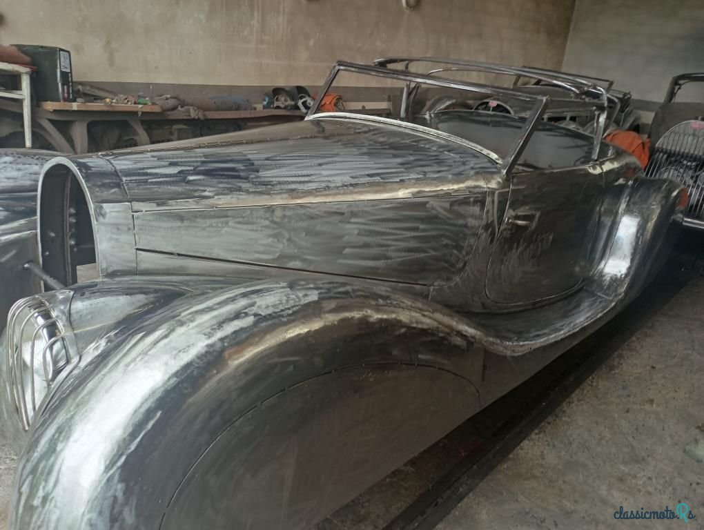 1938' Bugatti Type 57C by Vanvooren photo #3