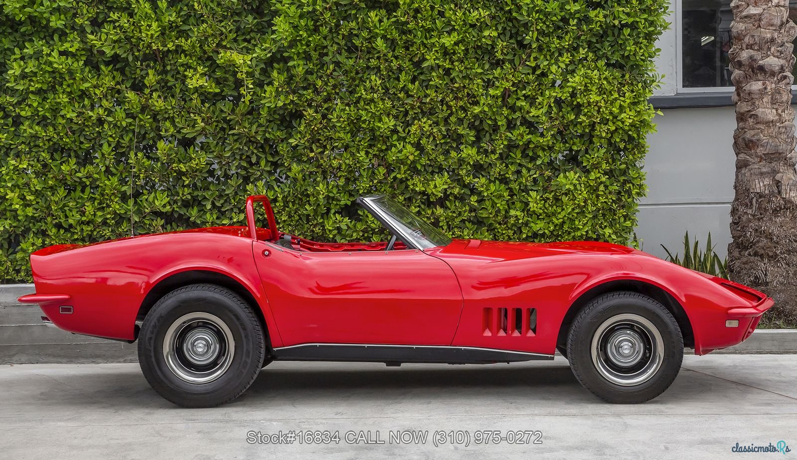 1968' Chevrolet Corvette photo #2