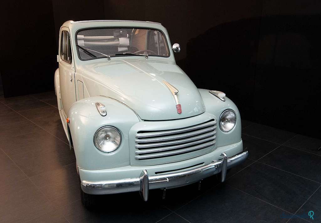 1950' Fiat 500C photo #2