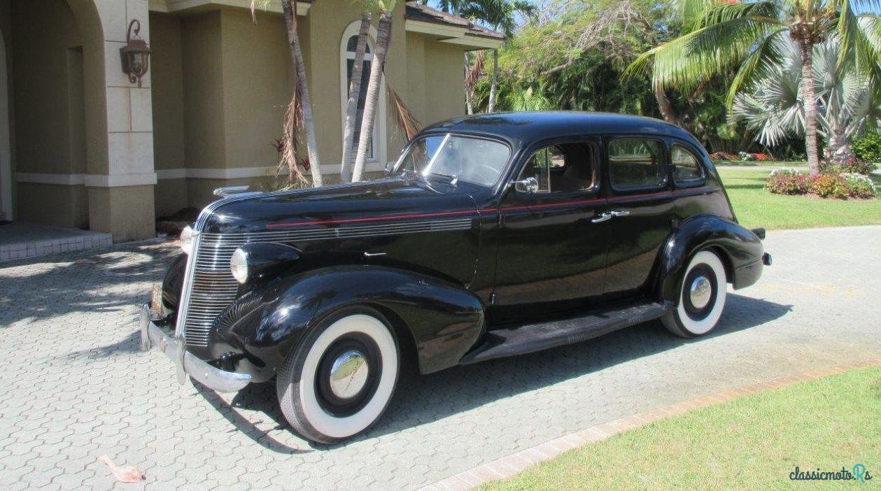 1937' Pontiac Deluxe photo #1