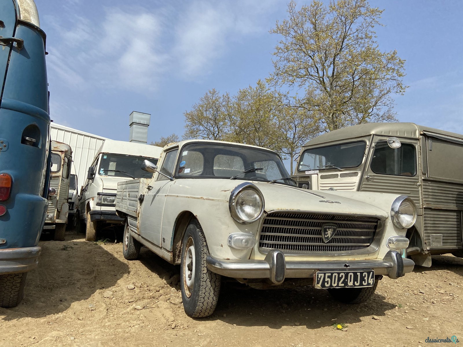 1965' Peugeot 404 photo #2