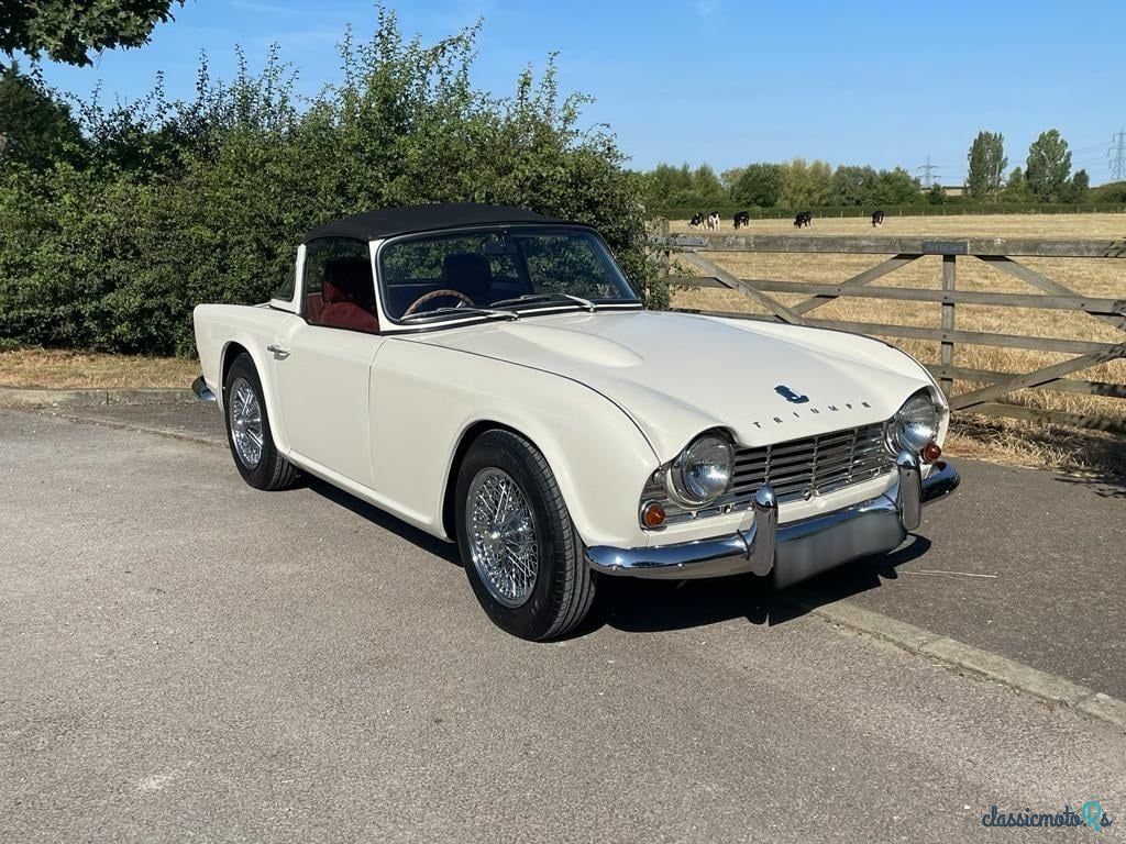 1963' Triumph TR4 photo #1