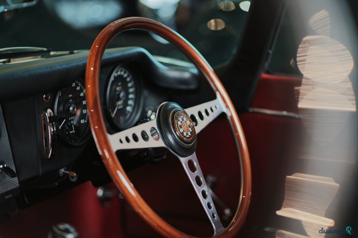 1961' Jaguar E-Type photo #4