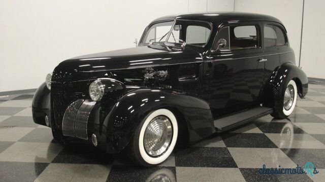 1939' Pontiac Deluxe photo #4