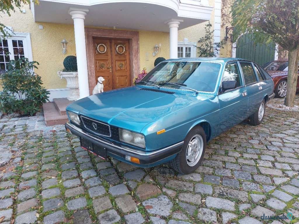 1977' Lancia Gamma 2500 photo #2