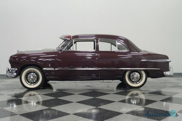 1950' Ford Custom Tudor photo #1