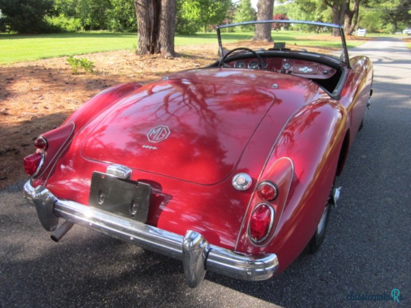 1962' MG MGA photo #2