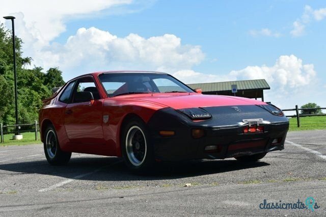 1983' Porsche 944 photo #5