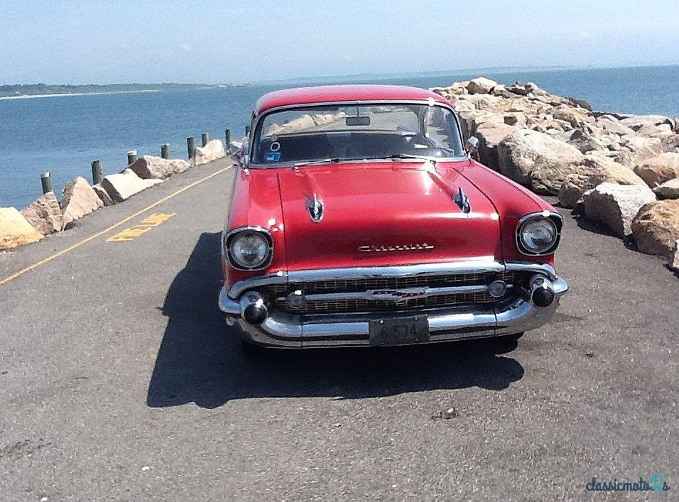 1957' Chevrolet Bel Air photo #2