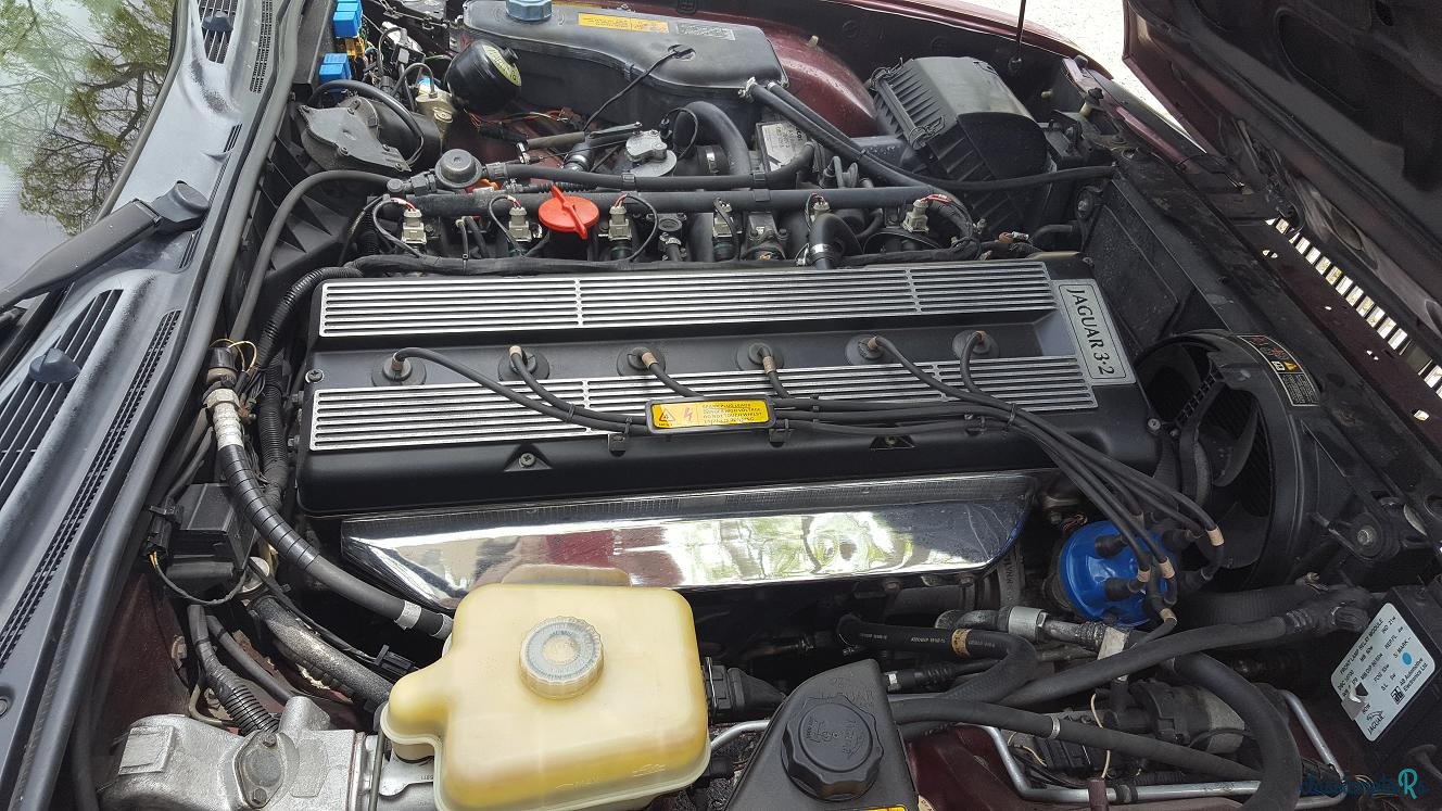 1993' Jaguar XJ Sport photo #7