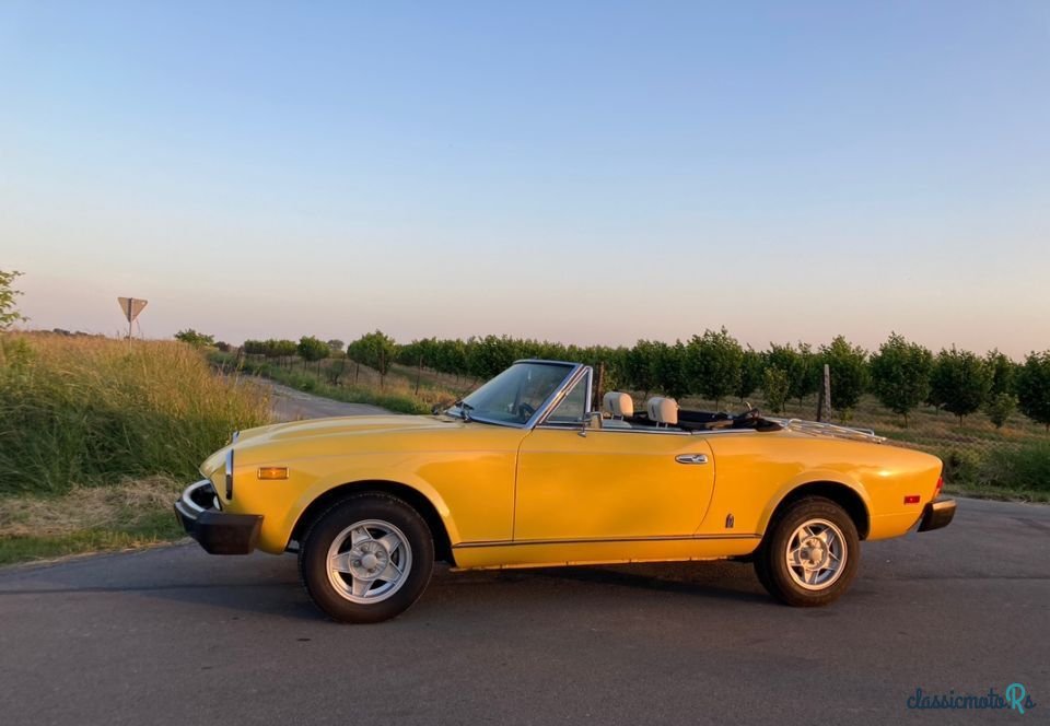 1979' Fiat 124 Spider photo #4