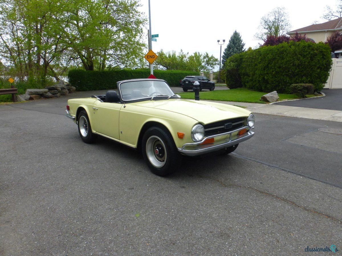 1972' Triumph TR6 photo #1