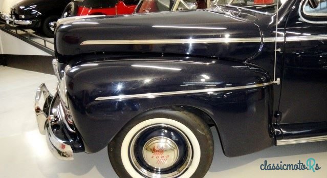 1947' Ford V8 Berline photo #6