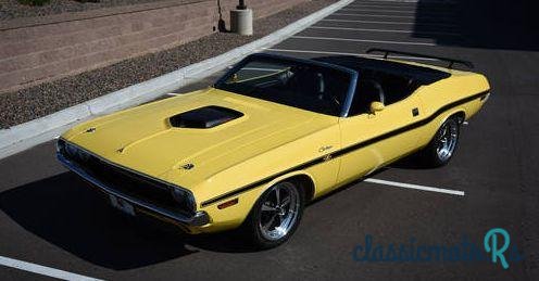 1970' Dodge Challenger photo #3