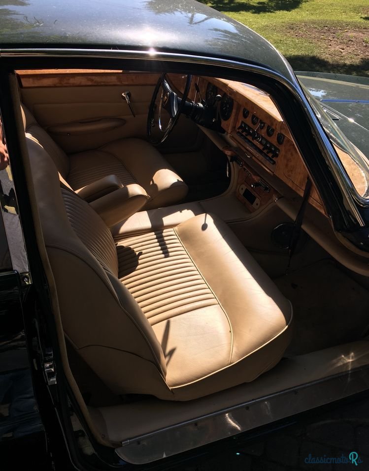 1967' Jaguar Mk10 photo #4