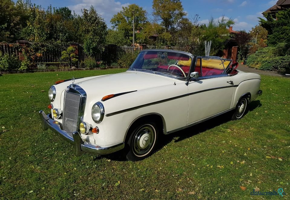 1959' Mercedes-Benz 220 SE w128 photo #1