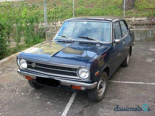 1972' Datsun B110 1200 Deluxe 2 Door photo #3